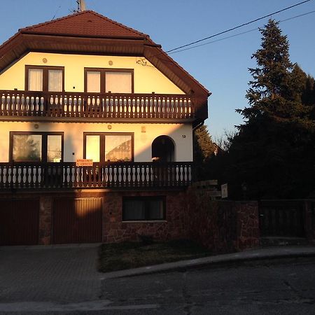 Ilona Panzió Balatonlelle Exterior foto